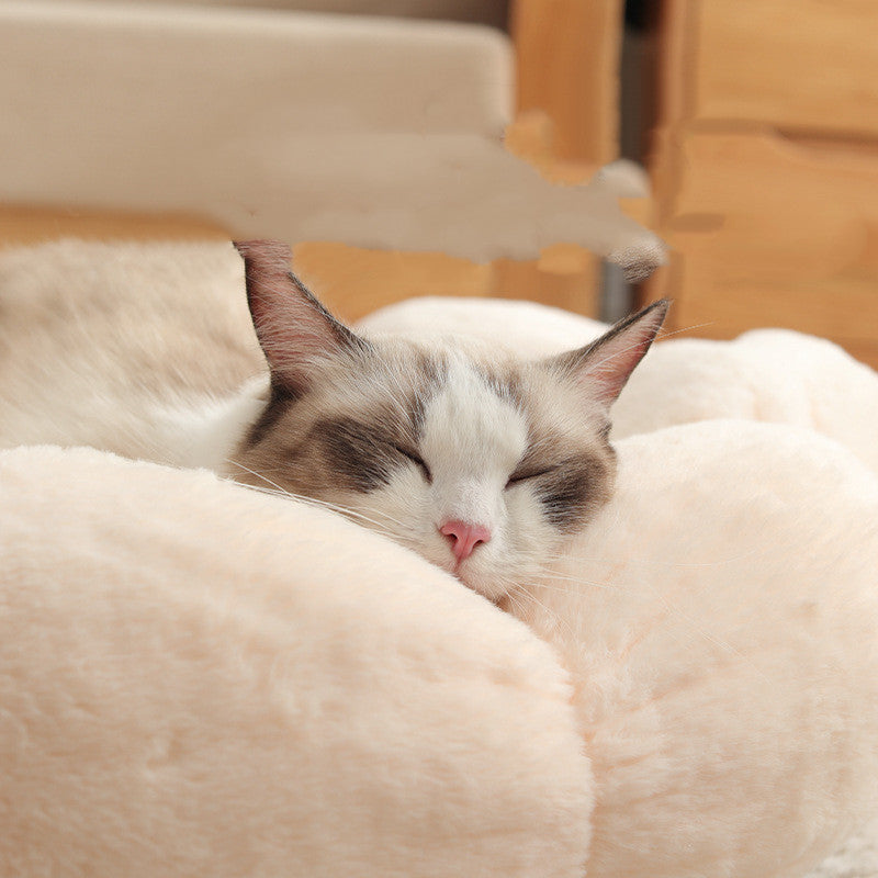 Flower-Shaped Plush Pet Bed with Soft Blanket for Cats &amp; Small Dogs